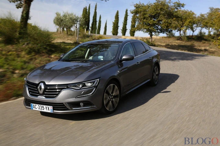 Renault Talisman: tutte le foto e le caratteristiche
