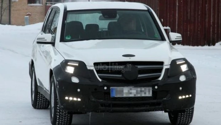 Foto spia Mercedes GLK facelift