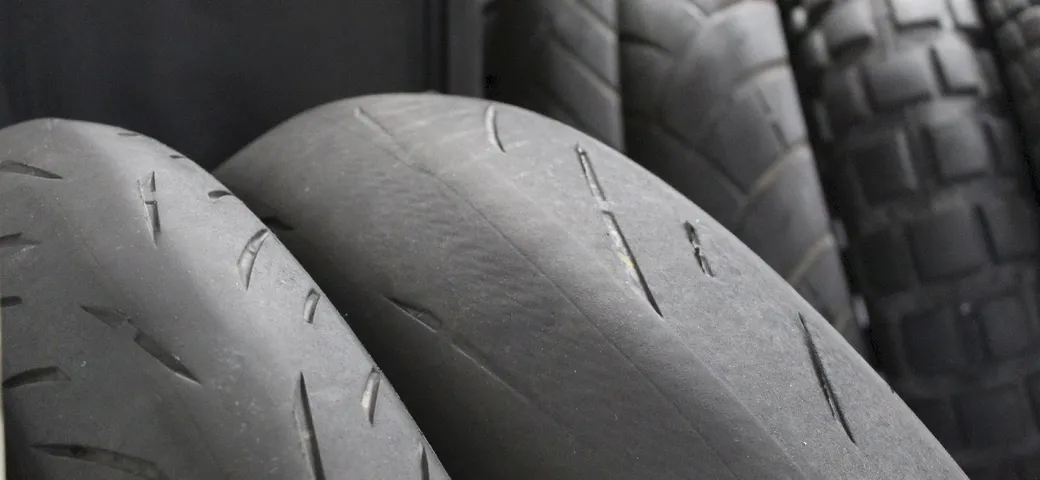 Gomme moto: manutenzione e sostituzione
