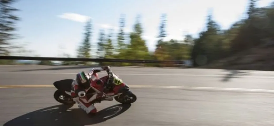 Ducati vince la Pikes Peak International Hill Climb