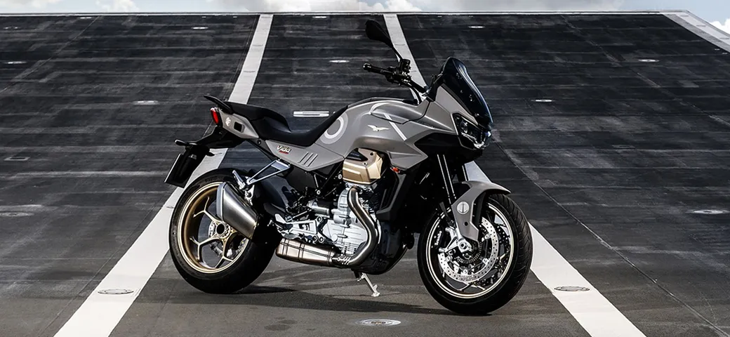 Moto Guzzi V100 Mandello Aviazione Navale