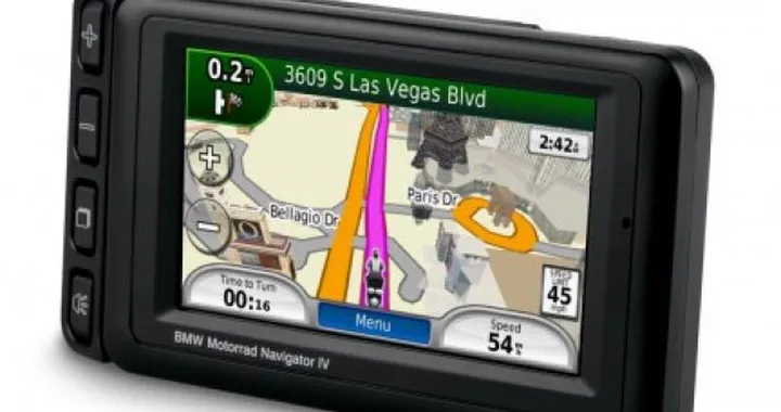 BMW Motorrad Navigator IV - sistema di navigazione più veloce e più potente