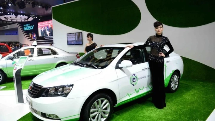 Geely EC7-EV