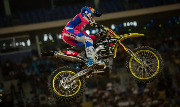 Suzuki RM-Z450: 20 anni di eccellenza nel motocross mondiale