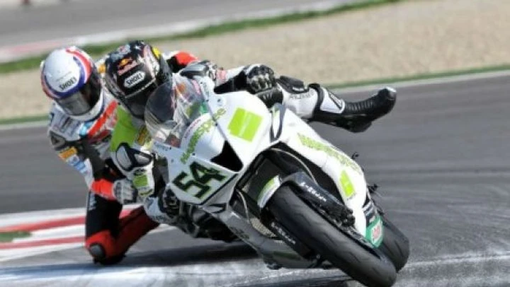 Supersport: Sofuoglu su tutti nelle prove libere a Magny-Cours