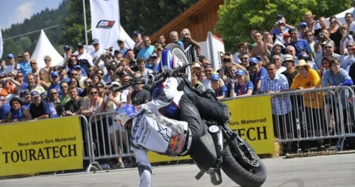 Chris Pfeiffer si esibirà al Motodays in sella alla sua BMW F 800 R