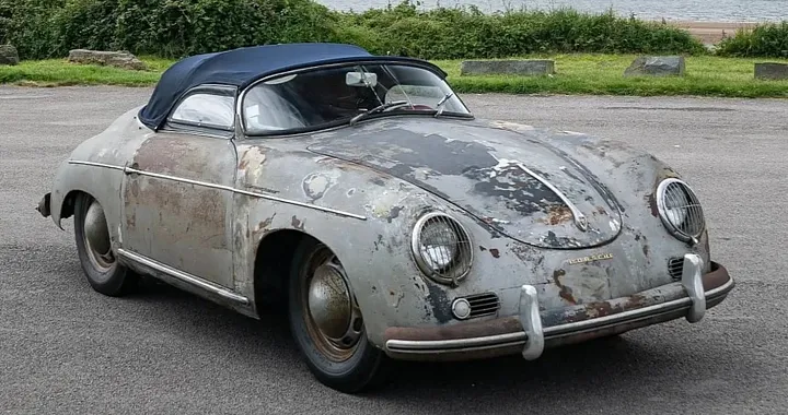La Porsche 356 del 1955 più costosa del mondo ha trascorso 60 anni in un fienile