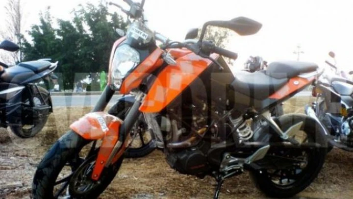Foto Spia: avvistata la KTM 200 Duke, ma sarà solo per l'India