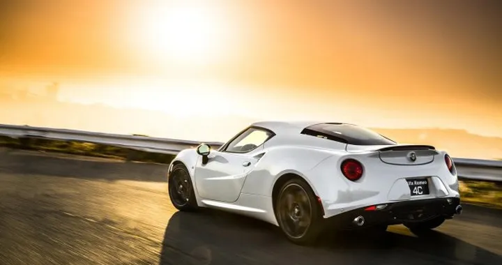 Alfa Romeo 4C: lo spot video per gli USA