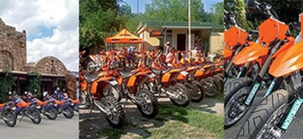 KTM organizza uno Speciale Supermoto Training