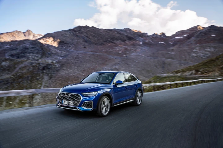 Audi Q5 Sportback 2021: motori, allestimenti, prezzi