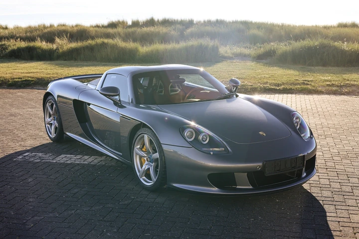 La Porsche Carrera GT di Jenson Button venduta per 1 milione USD