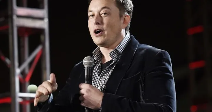 Elon Musk ha comprato Twitter, un nuovo colpo per il patron di Tesla