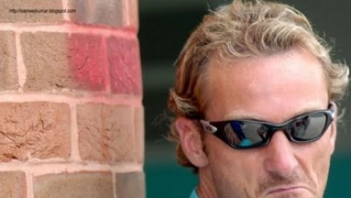 Carl Fogarty appoggia Toseland nel suo ritorno in SBK