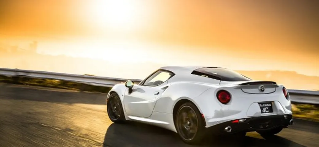Alfa Romeo 4C: lo spot video per gli USA