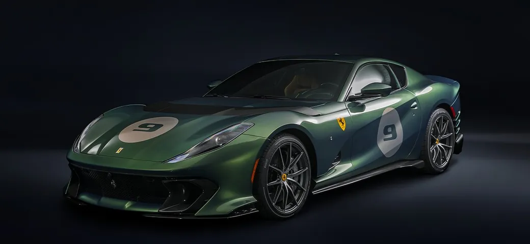 Ferrari 812 Competizione in Verde Minerale per stupire gli occhi