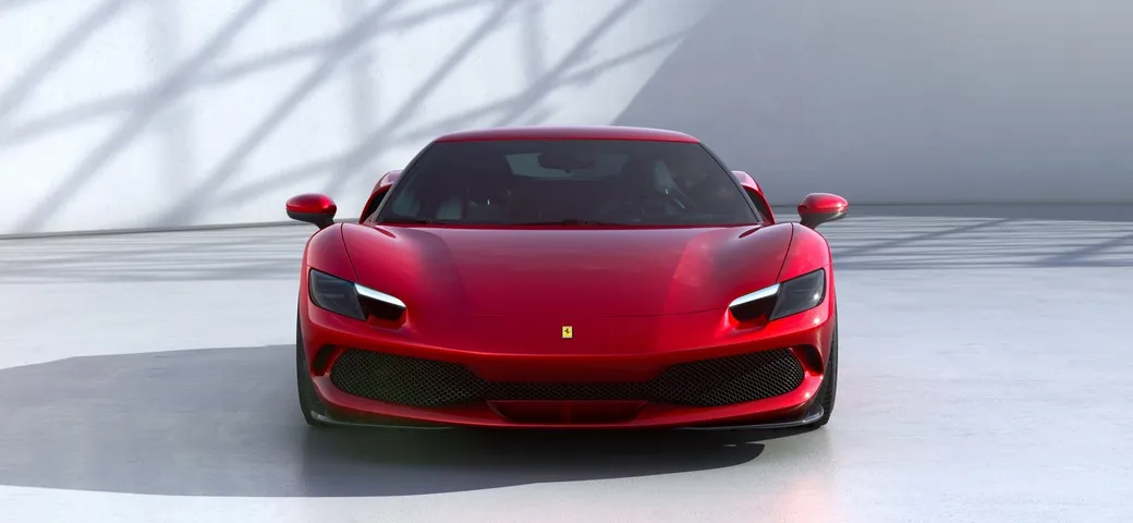 Ferrari Purosangue: sarà anche ibrida plug-in?