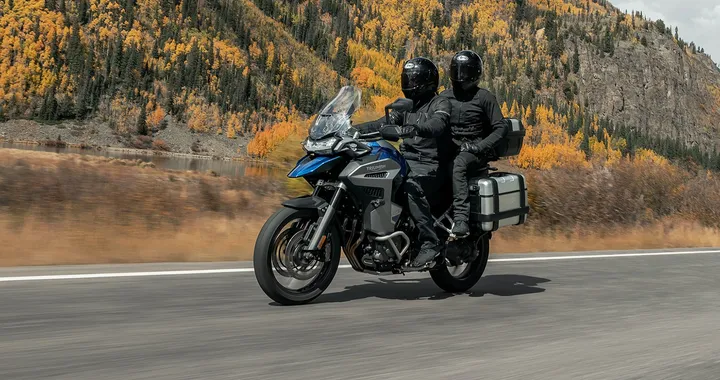 Triumph Adventure Experience, ecco le tre formule: come partecipare e quanto costa
