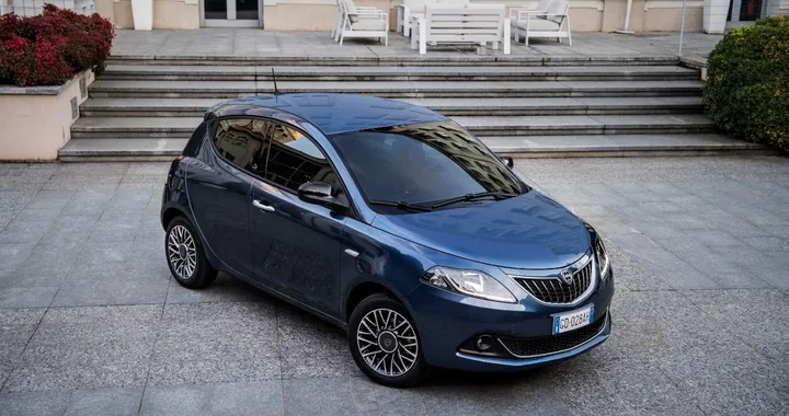 Richiamo Lancia Ypsilon, controlli su 23.943 vetture prodotte tra il 2015 e il 2018