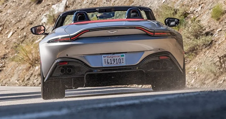 Aston Martin monterà motori Mercedes-AMG