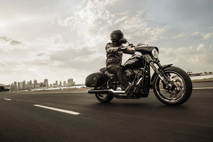 Guidare la moto riduce lo stress