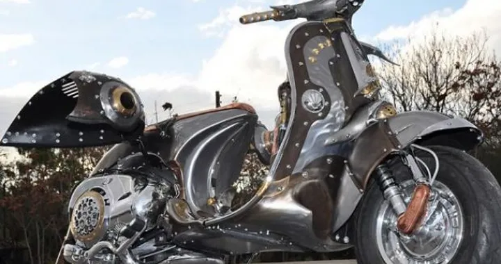 Vespa 'Guardian' by Pulsar Projects