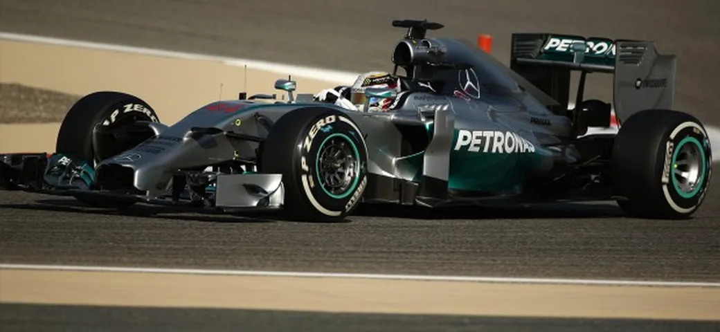 GP Bahrain F1 2014, Diretta live: vince Hamilton, poi Rosberg e Perez, Classifiche e risultati