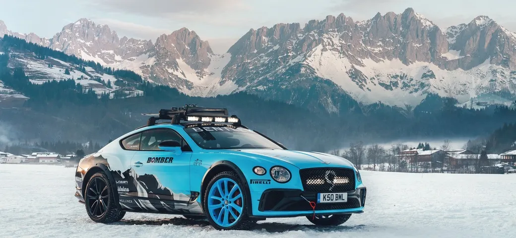 Bentley Continental GT alla GP Ice Race 2020 con Catie Munnings