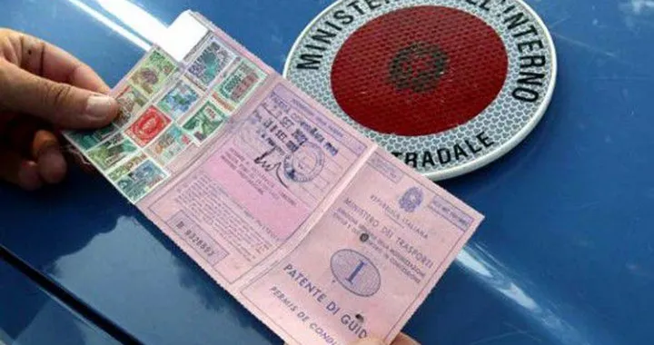 Le infrazioni che fanno perdere più punti della patente