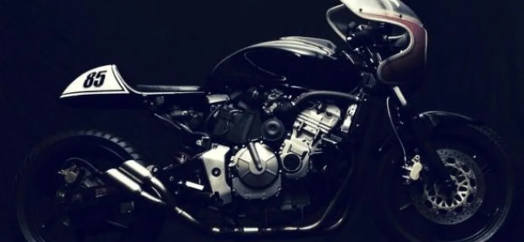 CR-B 666 Café Racer by Kiez Kustoms