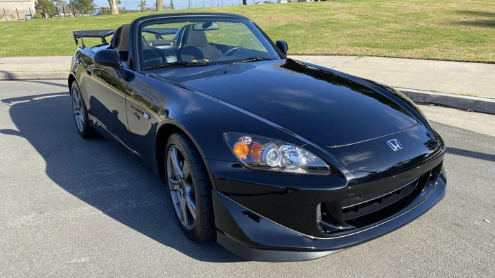 Honda S2000: quotazioni in rialzo per la sportiva giapponese