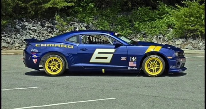Chevrolet: all'asta la Camaro Prototype Race Car
