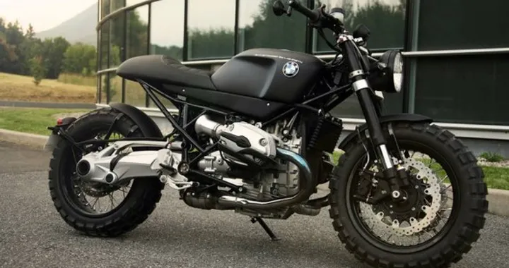 BMW R1200R by Lazareth