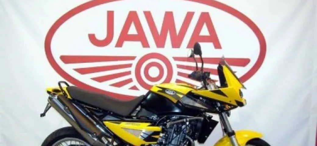 Jawa festeggia 80 anni con la 650 Dakar