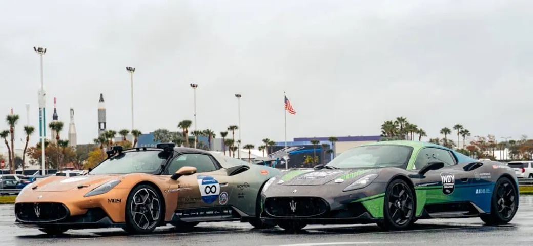 Questa Maserati MC20 ha stabilito un record: 318 km/h in guida autonoma