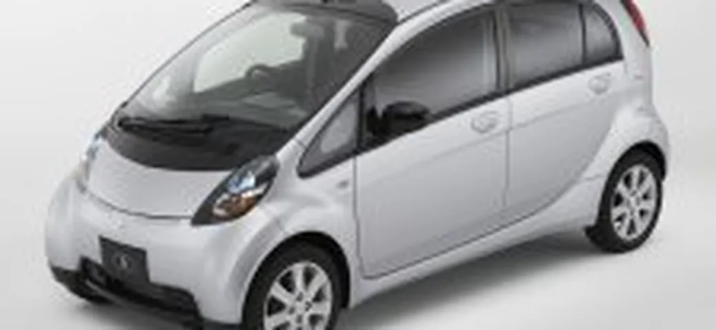 Mitsubishi Concept i, 600 cc e 64 cavalli