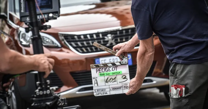 Peugeot #sensationdriver: la web serie con Accorsi