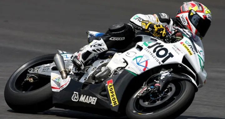 MotoGP: Andrea Dovizioso splendido quarto a Sepang