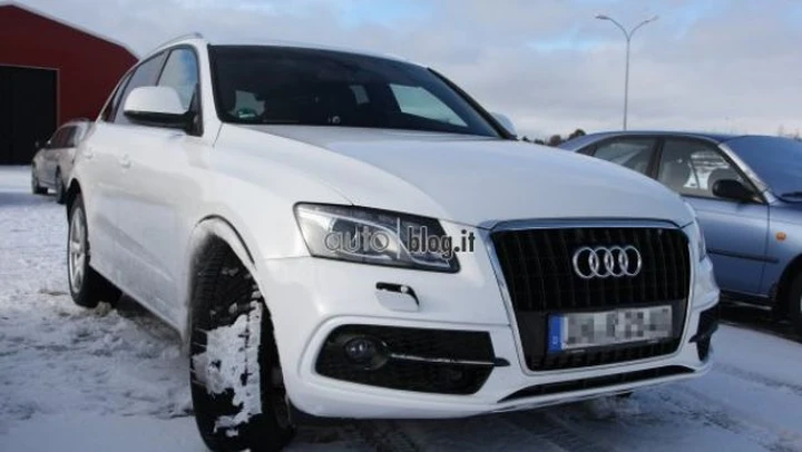 Foto spia Audi Q5 Facelift