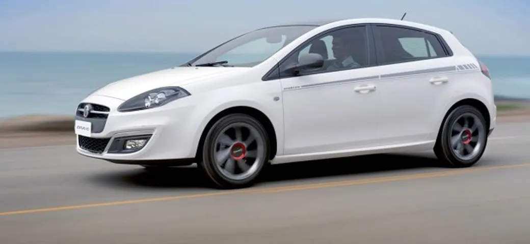 Le Fiat Bravo 2015 e FCC4 concept debuttano al salone di San Paolo