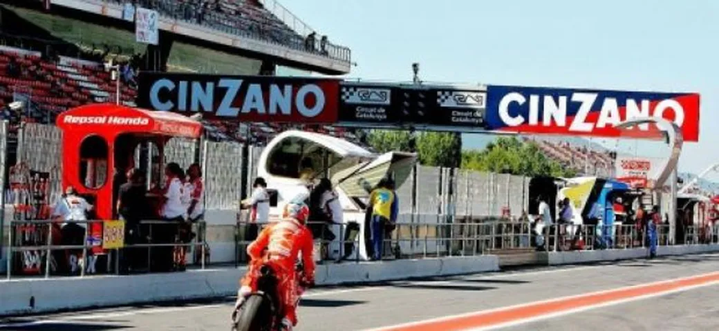 MotoGP: oggi al Montmelò giornata intensa di test ufficiali
