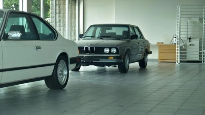 BMW: nell'Ontario un punto vendita abbandonato dal 1988