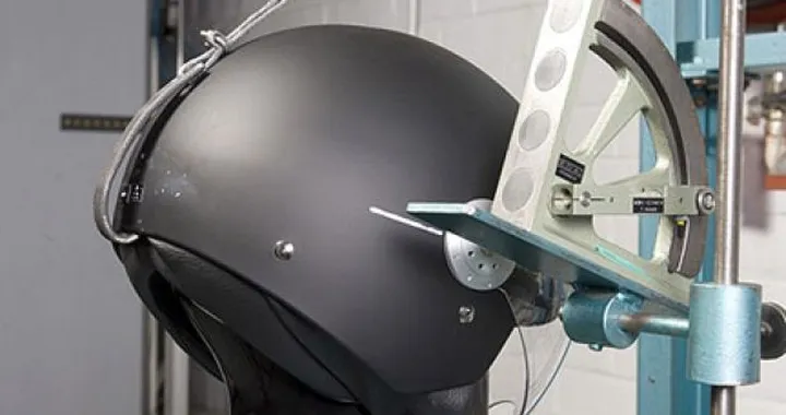 Test caschi Jet di Altroconsumo, il ministero risponda ai consumatori