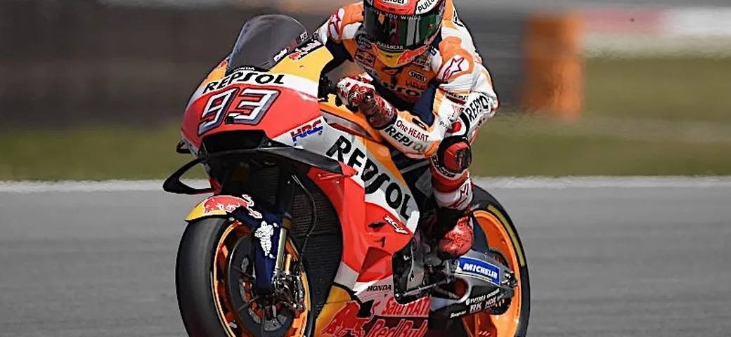 MotoGP, Assen 2018: pole di Marc Marquez, secondo Crutchlow, terzo Rossi