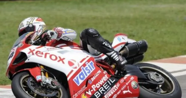 SBK Test Kyalami: Fabrizio da record davanti a Neukirchner e Haga