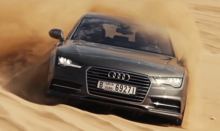 Video: l'Audi A7 sulle dune di Dubai