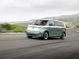 Volkswagen ID. Buzz: pubblicate le prime foto ufficiali della versione a passo lungo