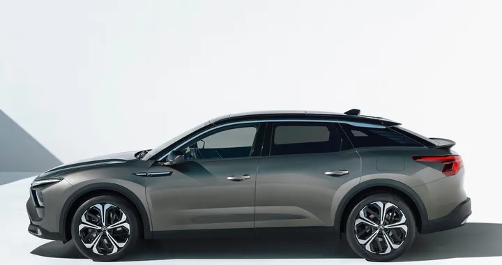 Citroen C5 X: video anteprima