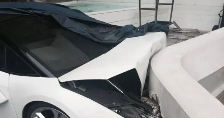 Lamborghini Gallardo: l'incidente è commesso dal parcheggiatore