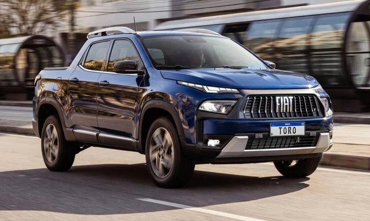 Fiat Toro 2027, debutta il pick-up mild hybrid che funziona anche a etanolo